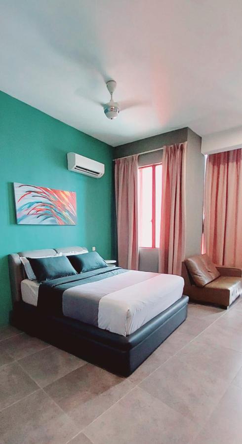 Maya Empire Studio Kampong Bukit Lanjan Экстерьер фото