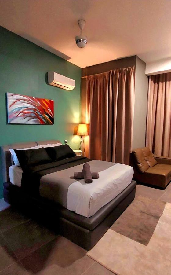 Maya Empire Studio Kampong Bukit Lanjan Экстерьер фото