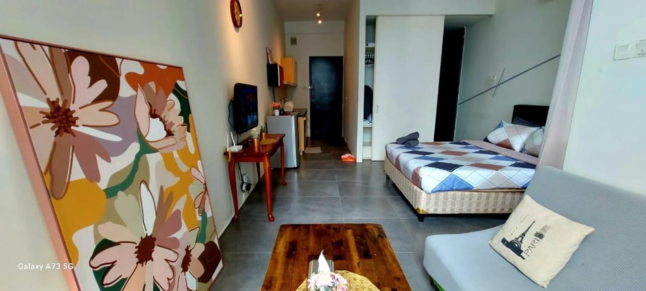 Maya Empire Studio Kampong Bukit Lanjan Экстерьер фото