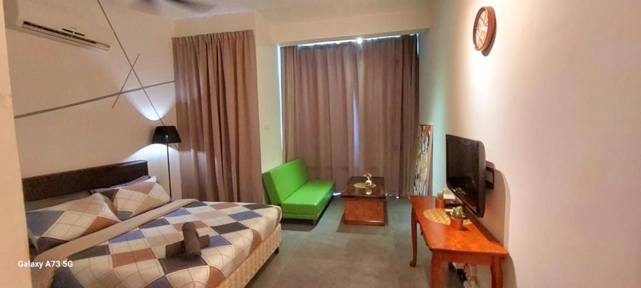 Maya Empire Studio Kampong Bukit Lanjan Экстерьер фото